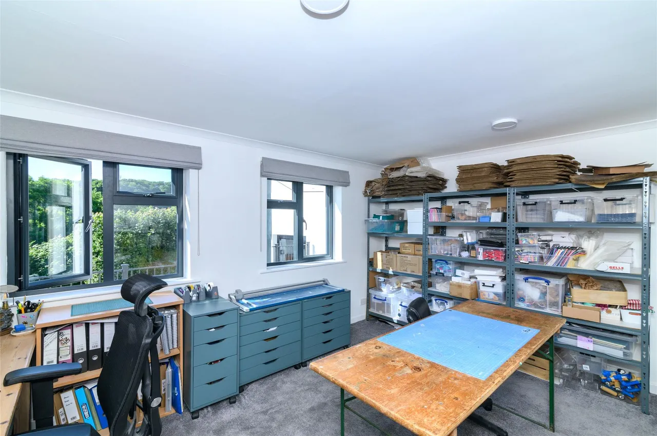 Bush, Bude, photo 26