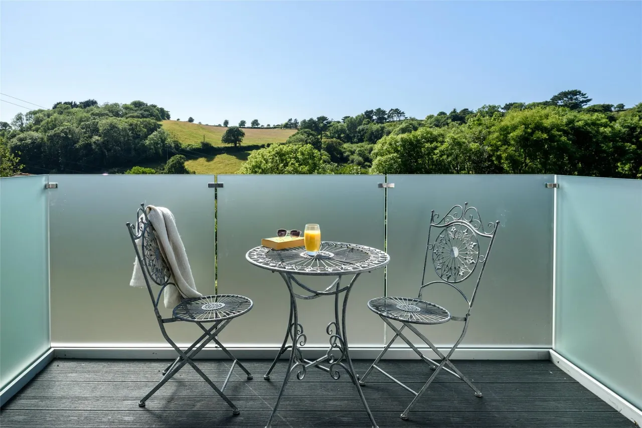 Bush, Bude, photo 10