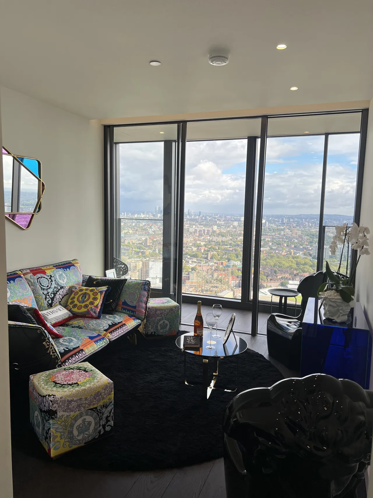 43rd Floor 3 Bedroom Flat Damac Tower Nine Elms, SW8, photo 14