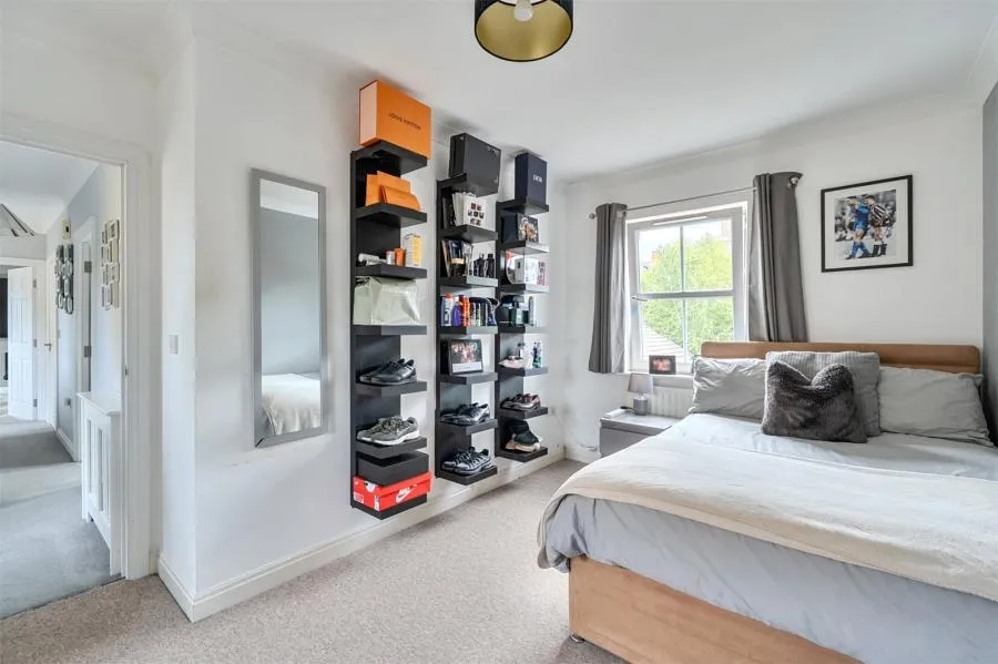 Florence Way, Knaphill, GU21, photo 5