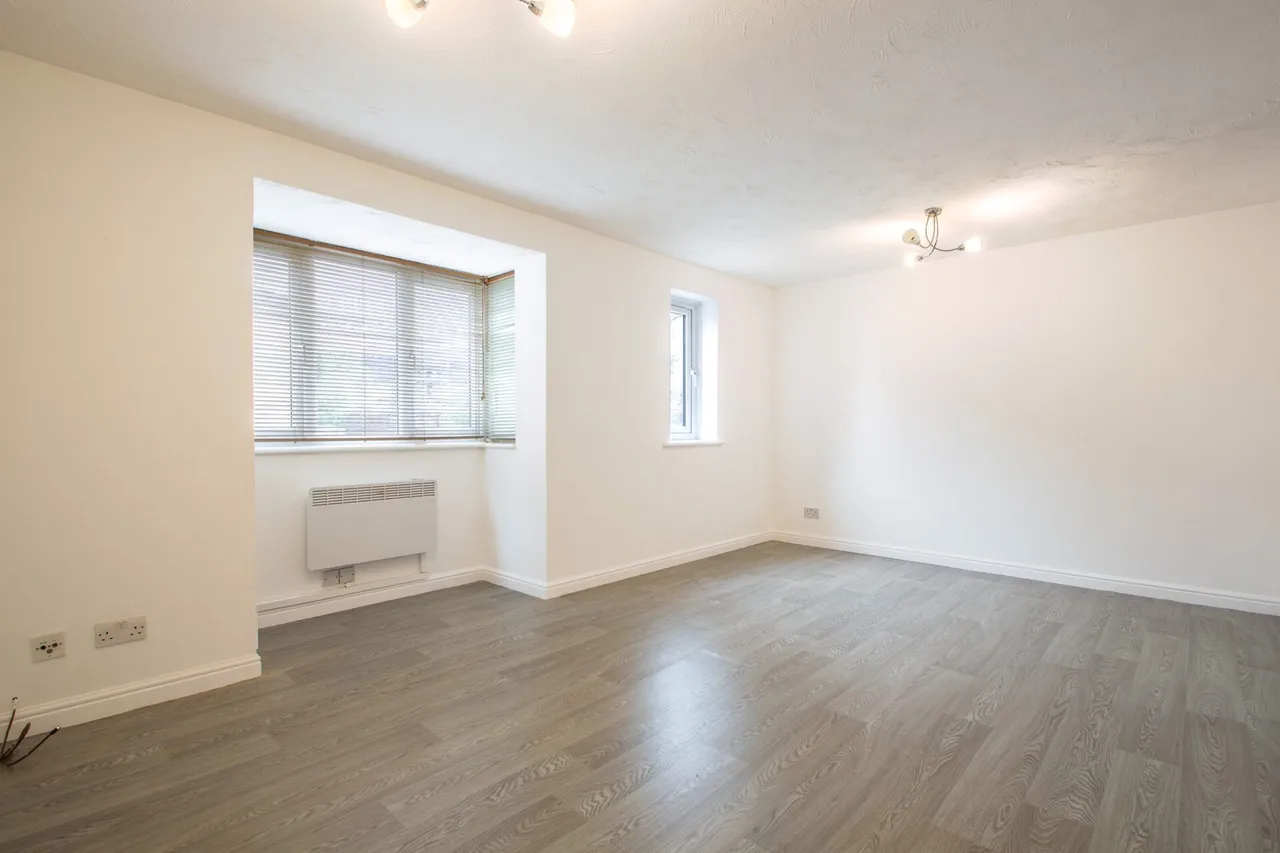 Chandlers Drive, Erith, photo 3
