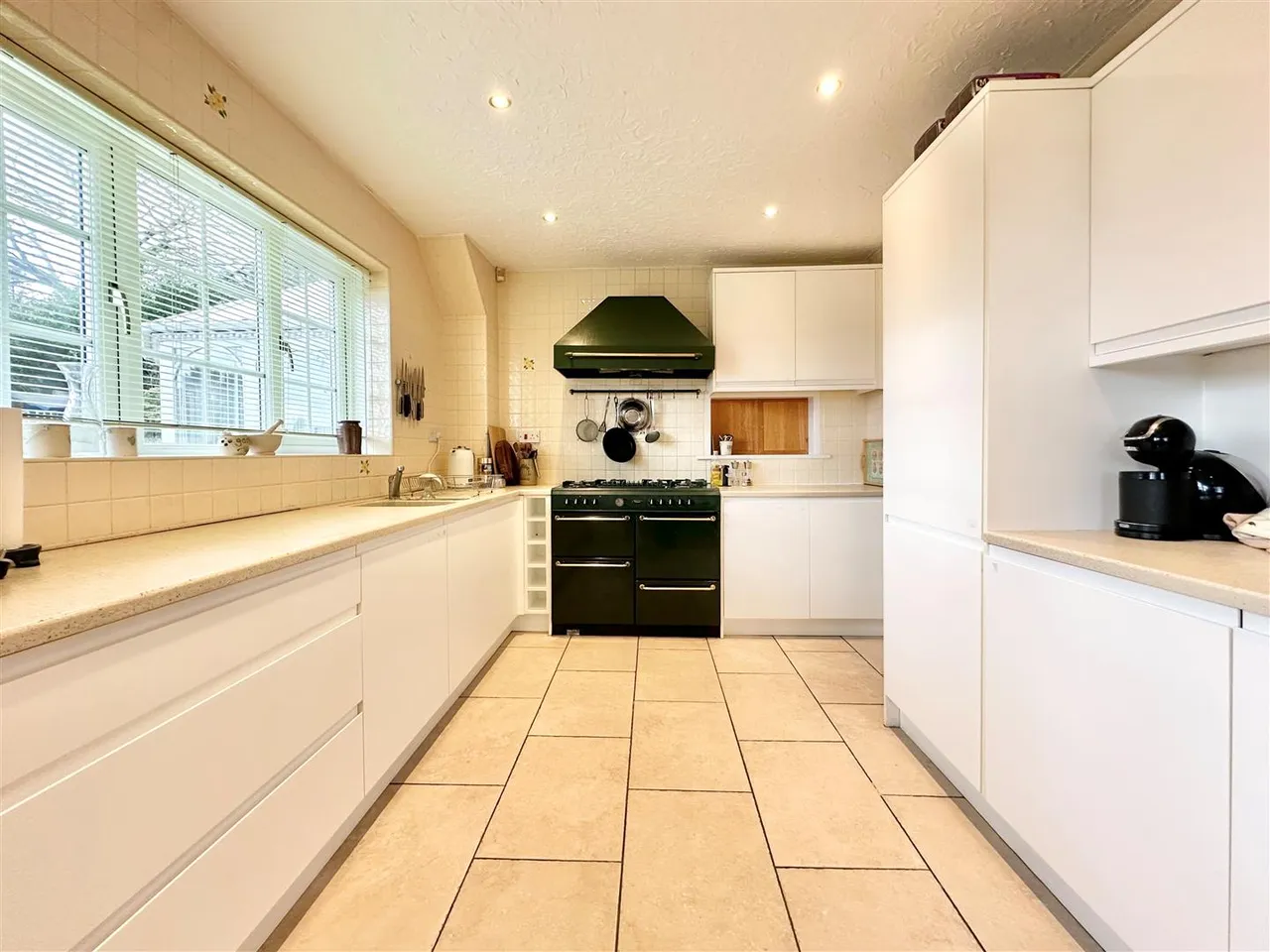 Hill View, Whaley Bridge, SK23, photo 11