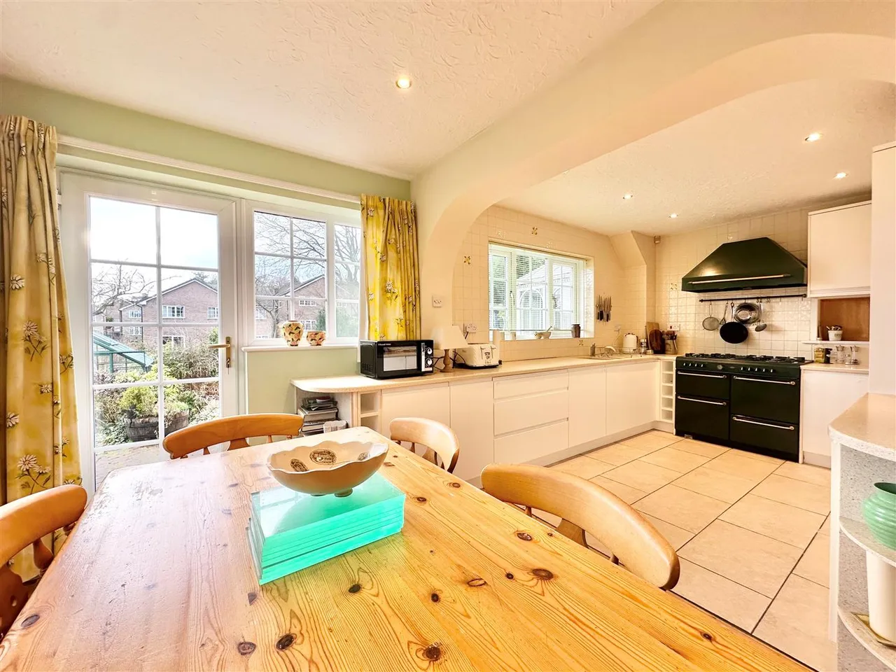 Hill View, Whaley Bridge, SK23, photo 4