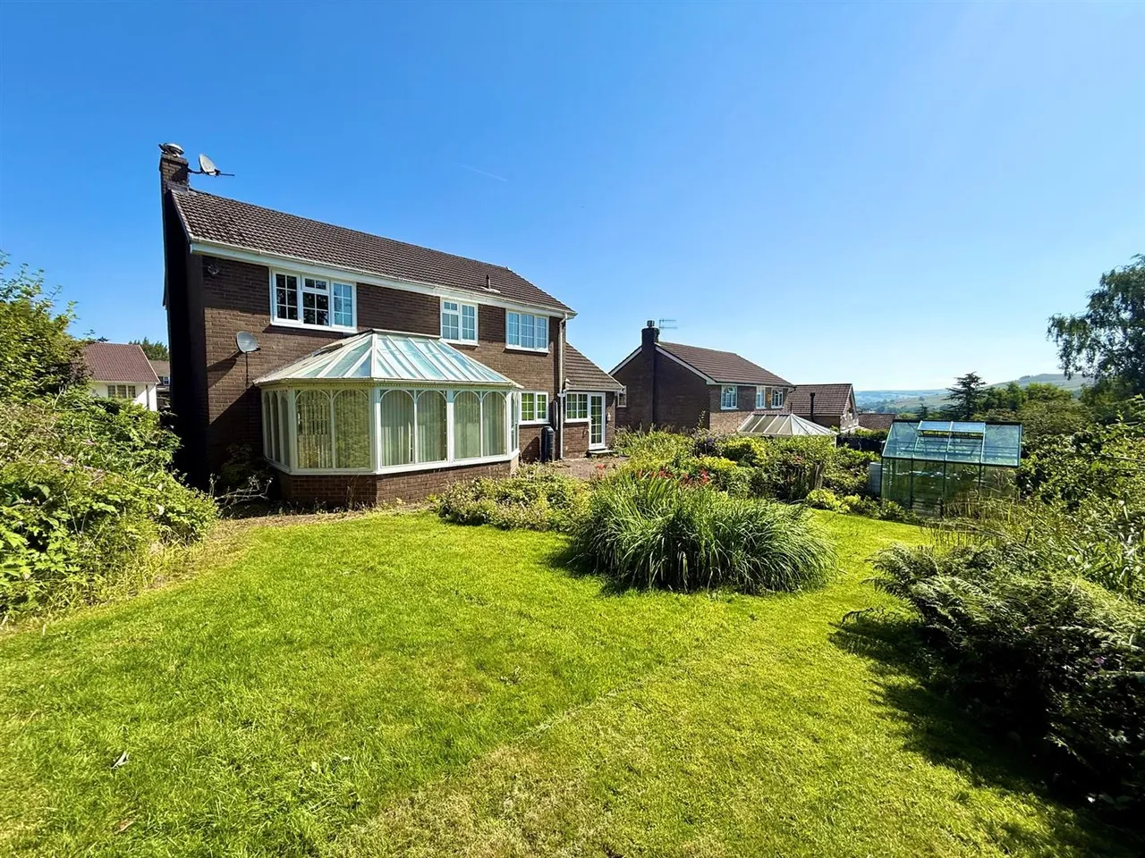 Hill View, Whaley Bridge, SK23, photo 2