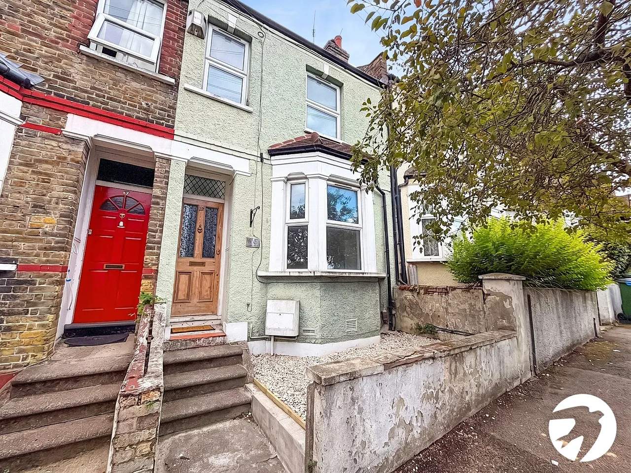3 bed house to rent, Viewland Road, London, SE18