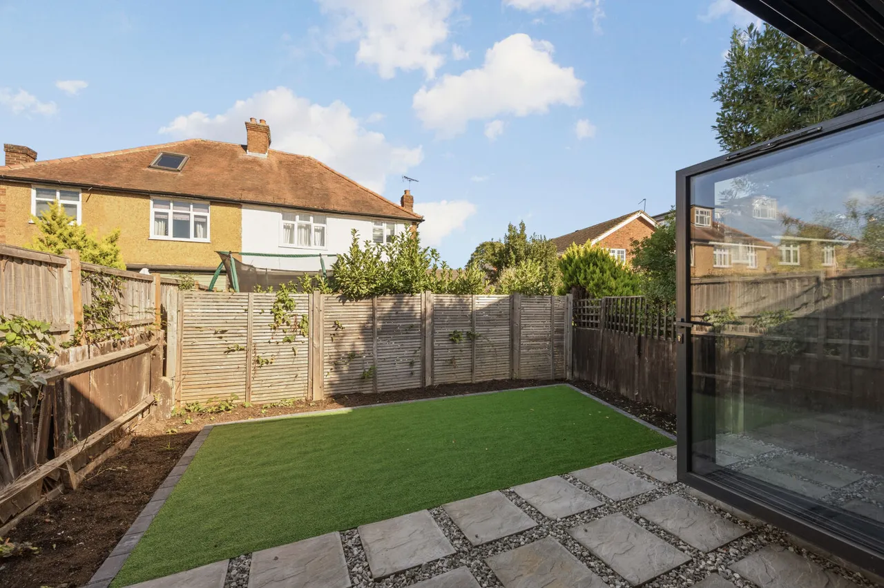 Kent Way, Surbiton, KT6, photo 11
