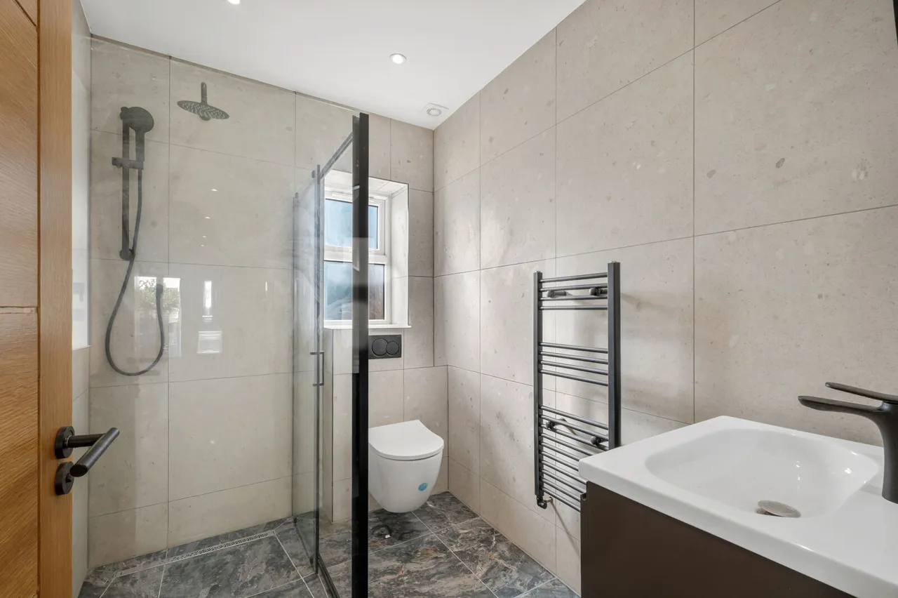 Kent Way, Surbiton, KT6, photo 10
