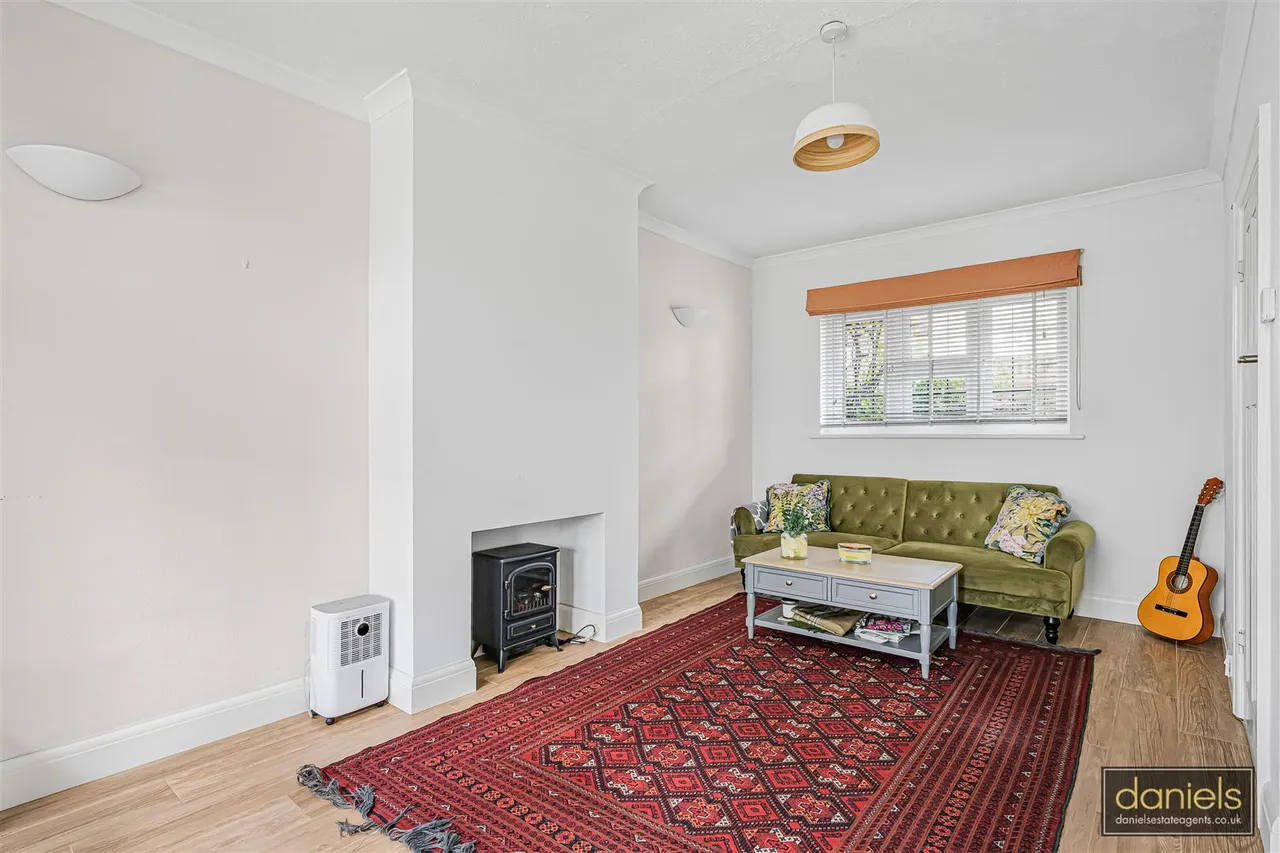 Medway Gardens, Wembley, HA0, photo 7