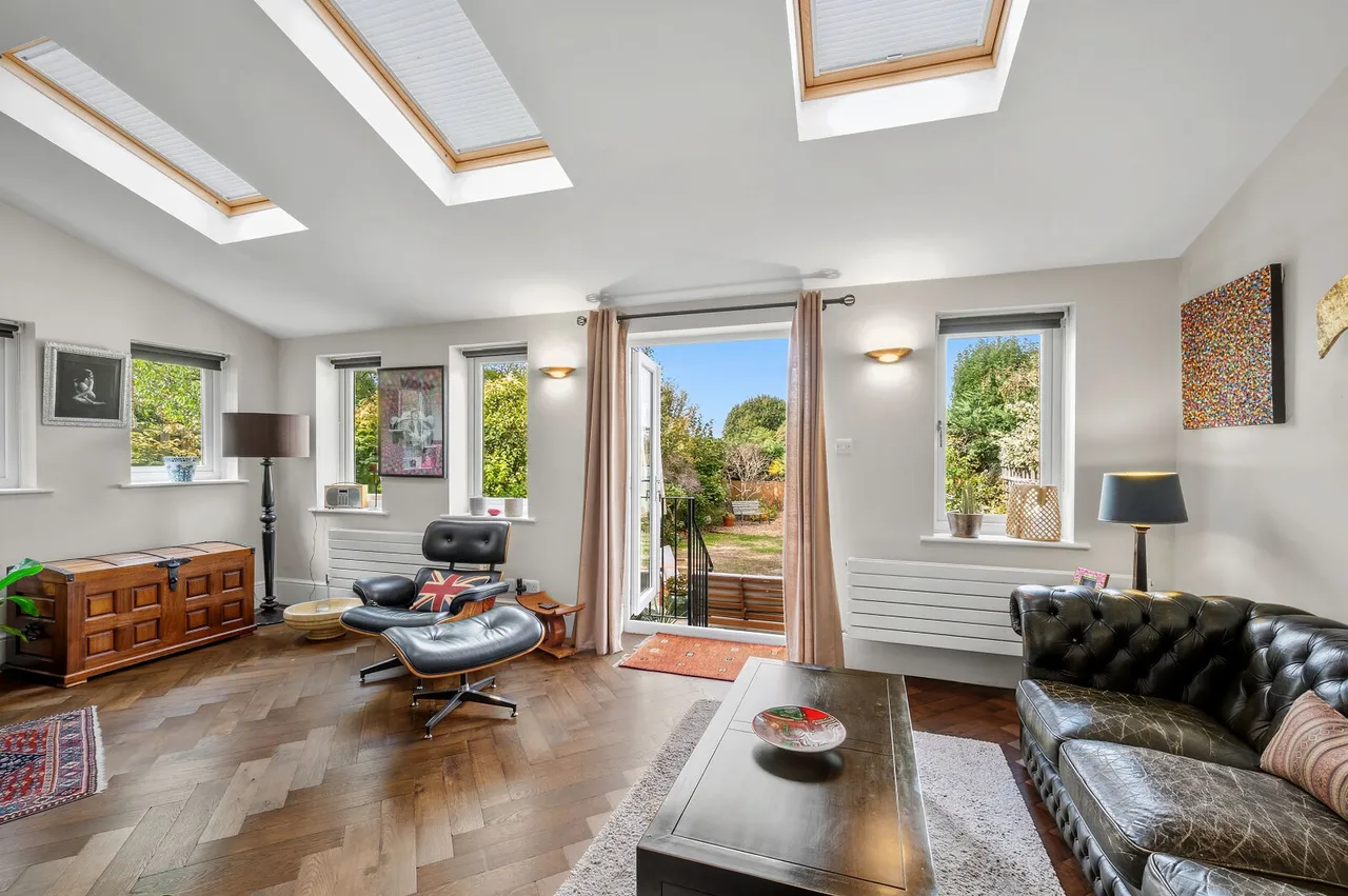 Durham Road, West Wimbledon, SW20, photo 9