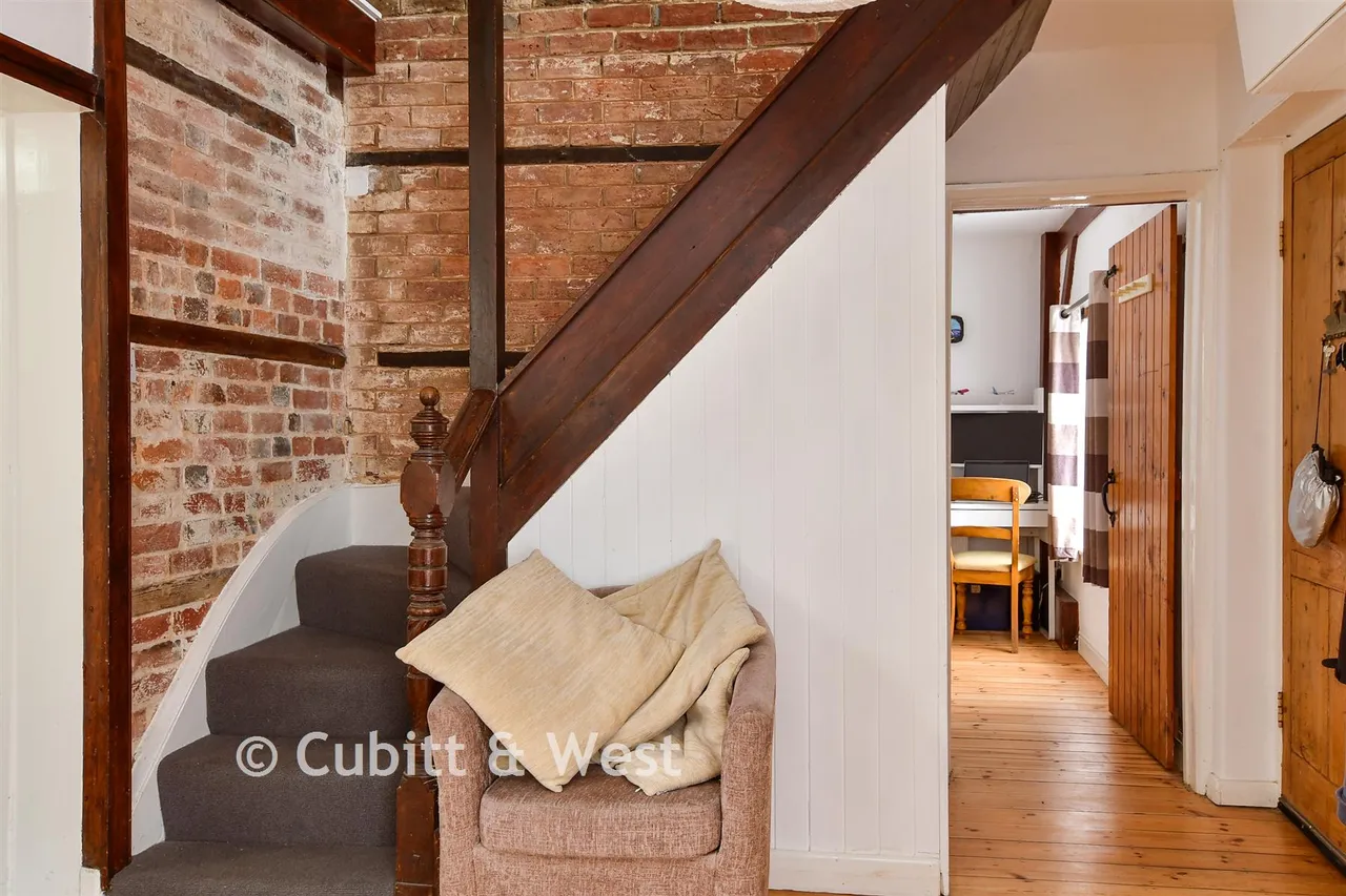 Church Place, Pulborough, RH20, photo 6