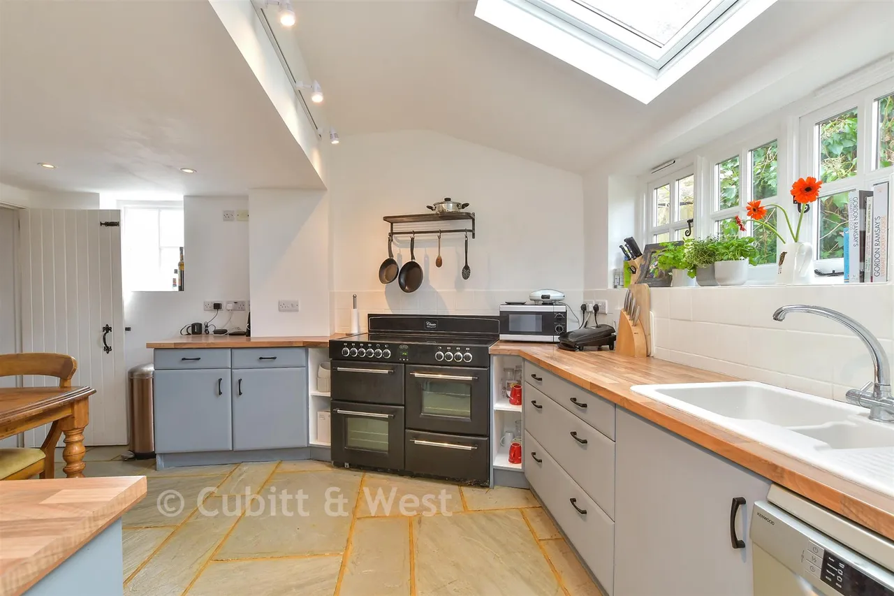 Church Place, Pulborough, RH20, photo 7