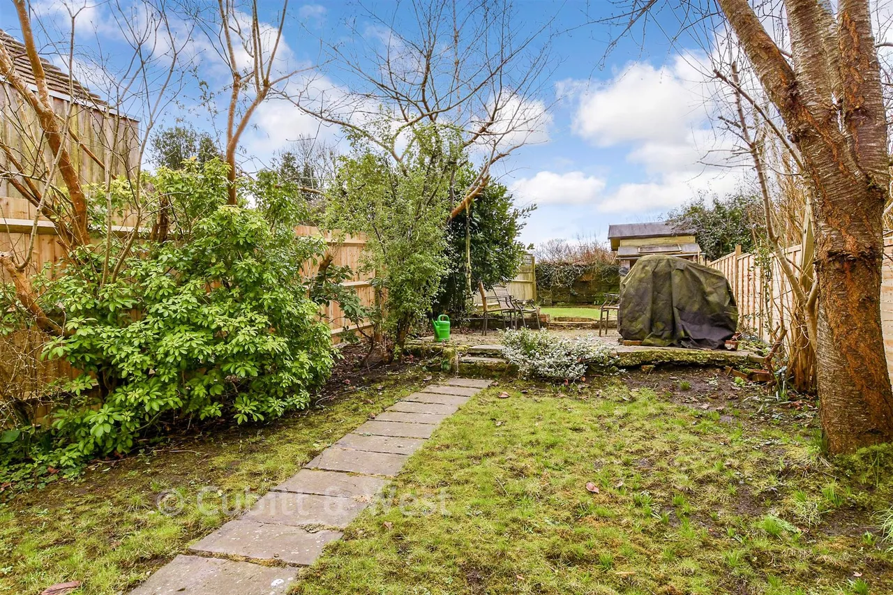 Church Place, Pulborough, RH20, photo 13