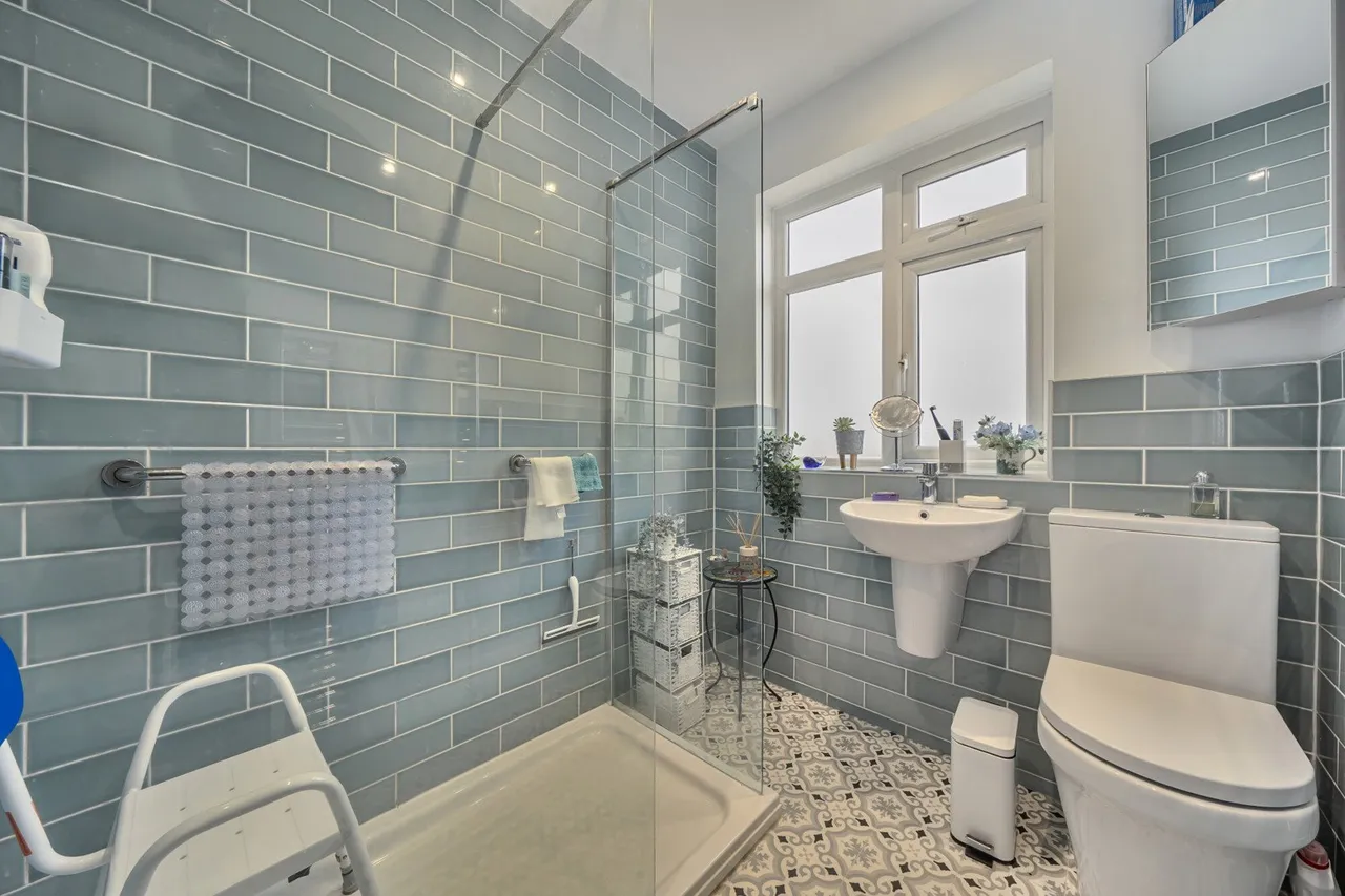Thornhill Avenue, SE18, photo 6