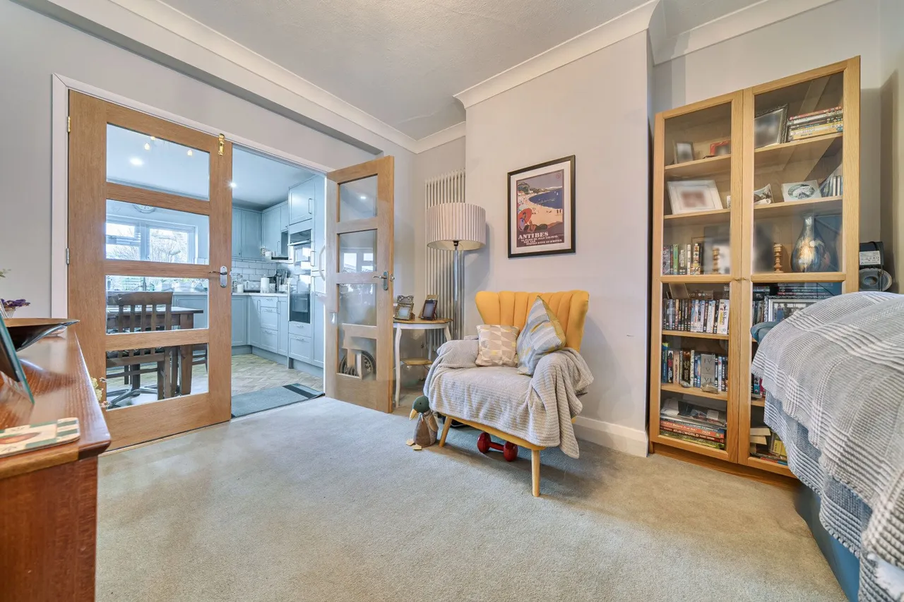 Thornhill Avenue, SE18, photo 20