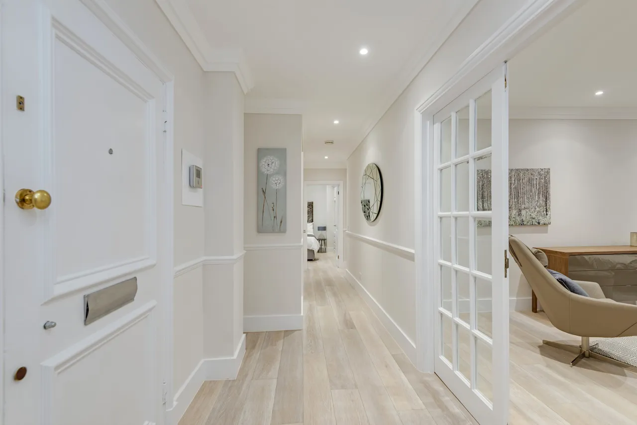South Lodge, Circus Road, St John's Wood, London, NW8, photo 9