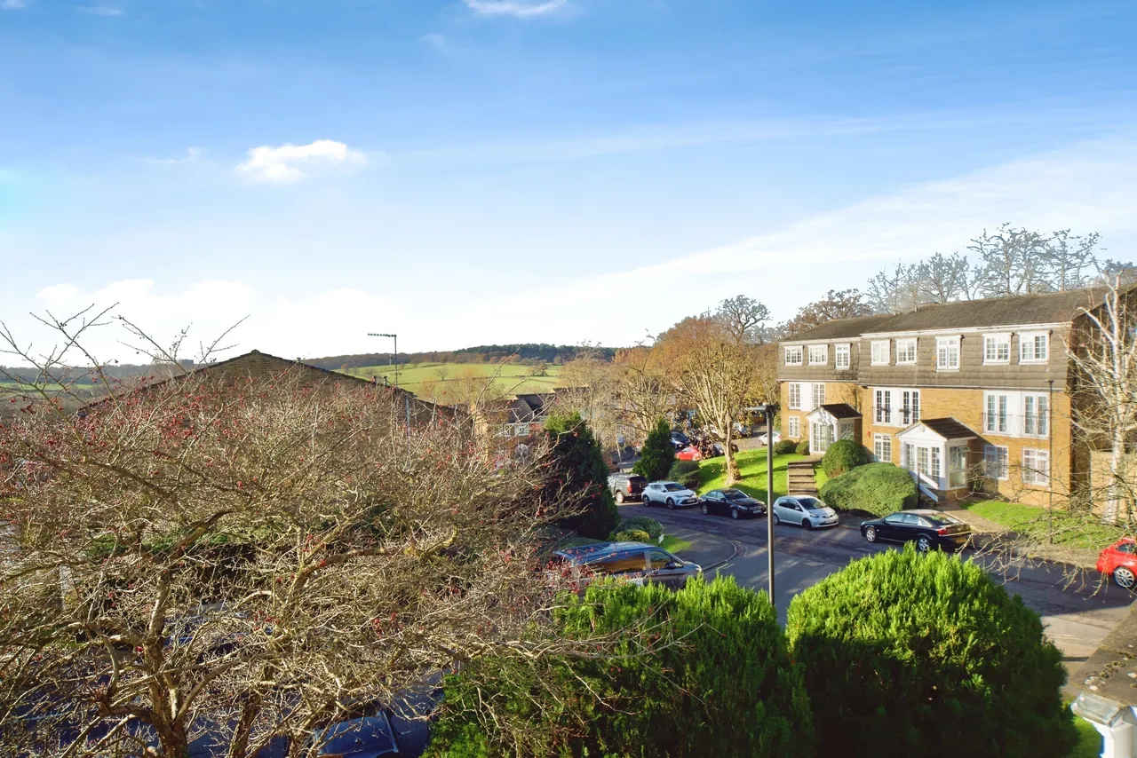 Crofton Way, Enfield, EN2, photo 15