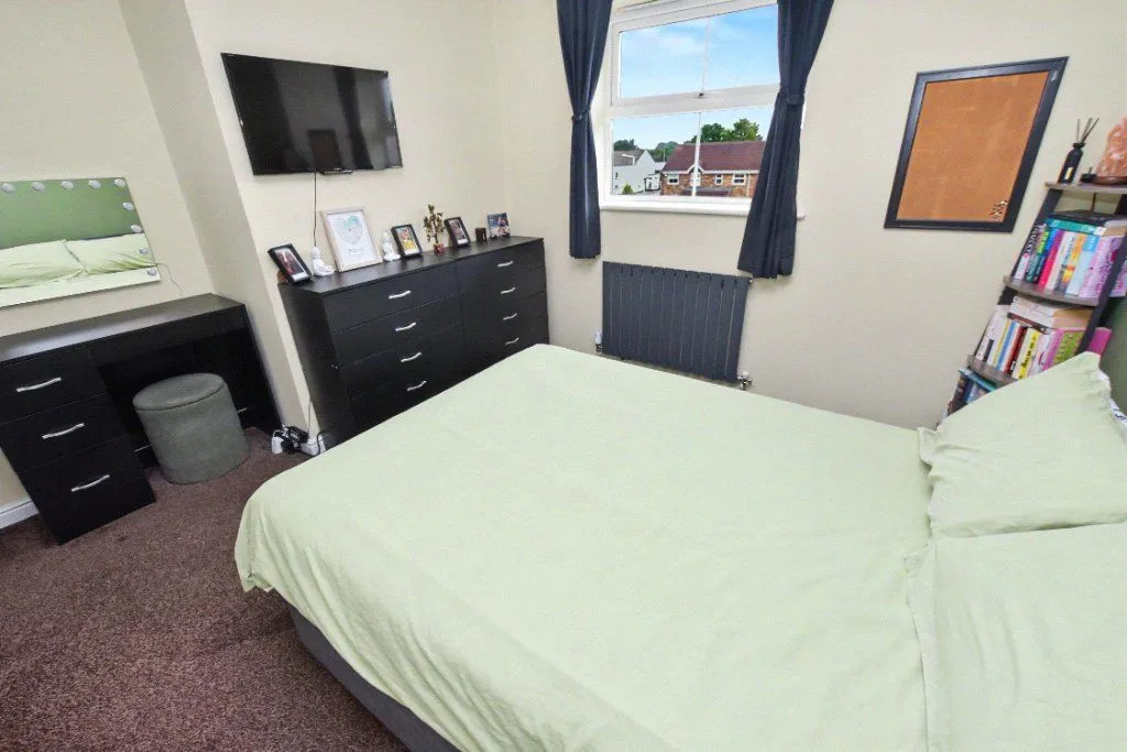 Blue Hill Lane, Wortley, LS12, photo 5