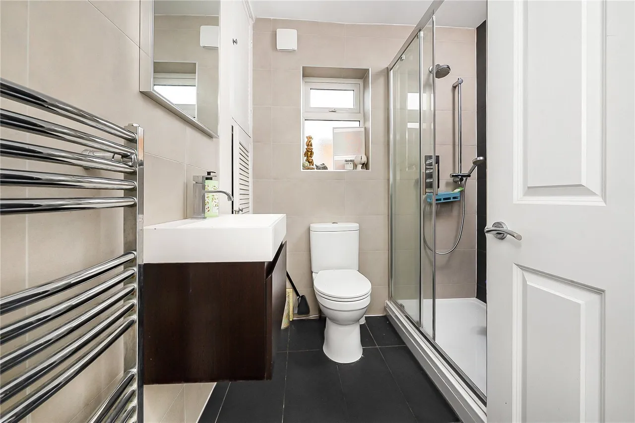 Rutland Road, Twickenham, TW2, photo 11