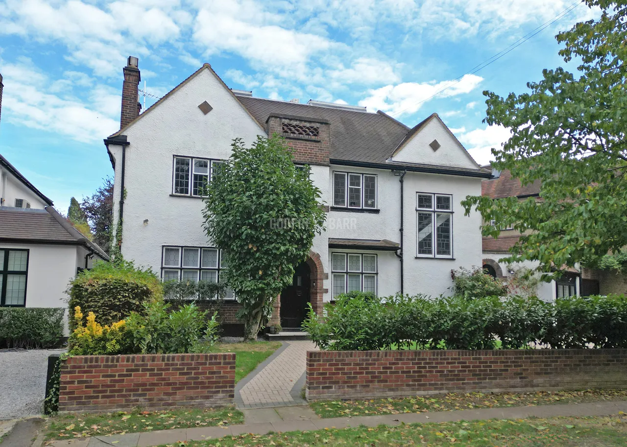 6 bed house for sale, Crooked Usage Finchley, N3