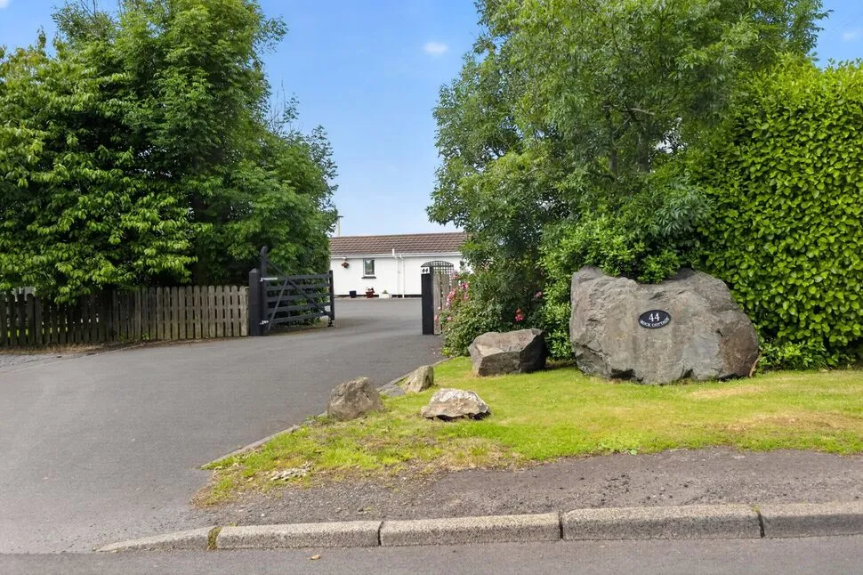 Carrowdore Road, Carrowdore, BT22, photo 10