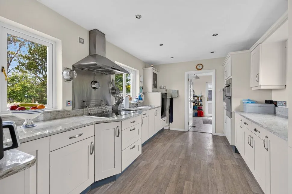 Carrowdore Road, Carrowdore, BT22, photo 3