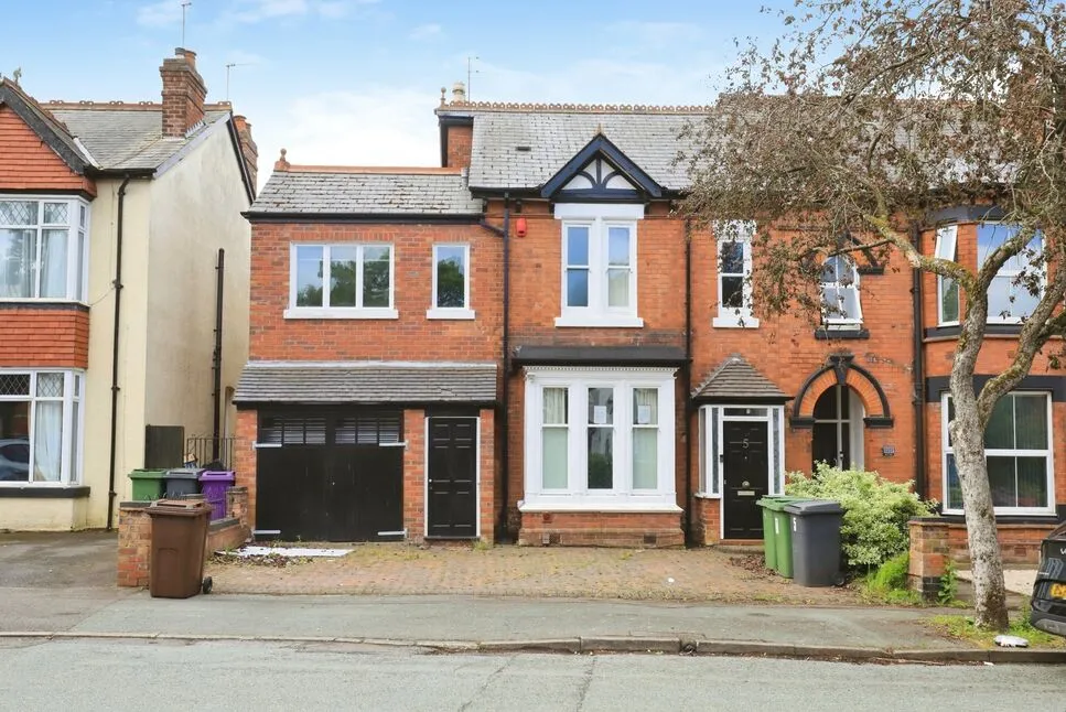 6 bed house for sale — Copthorne Road, Wolverhampton, West Midlands, WV3