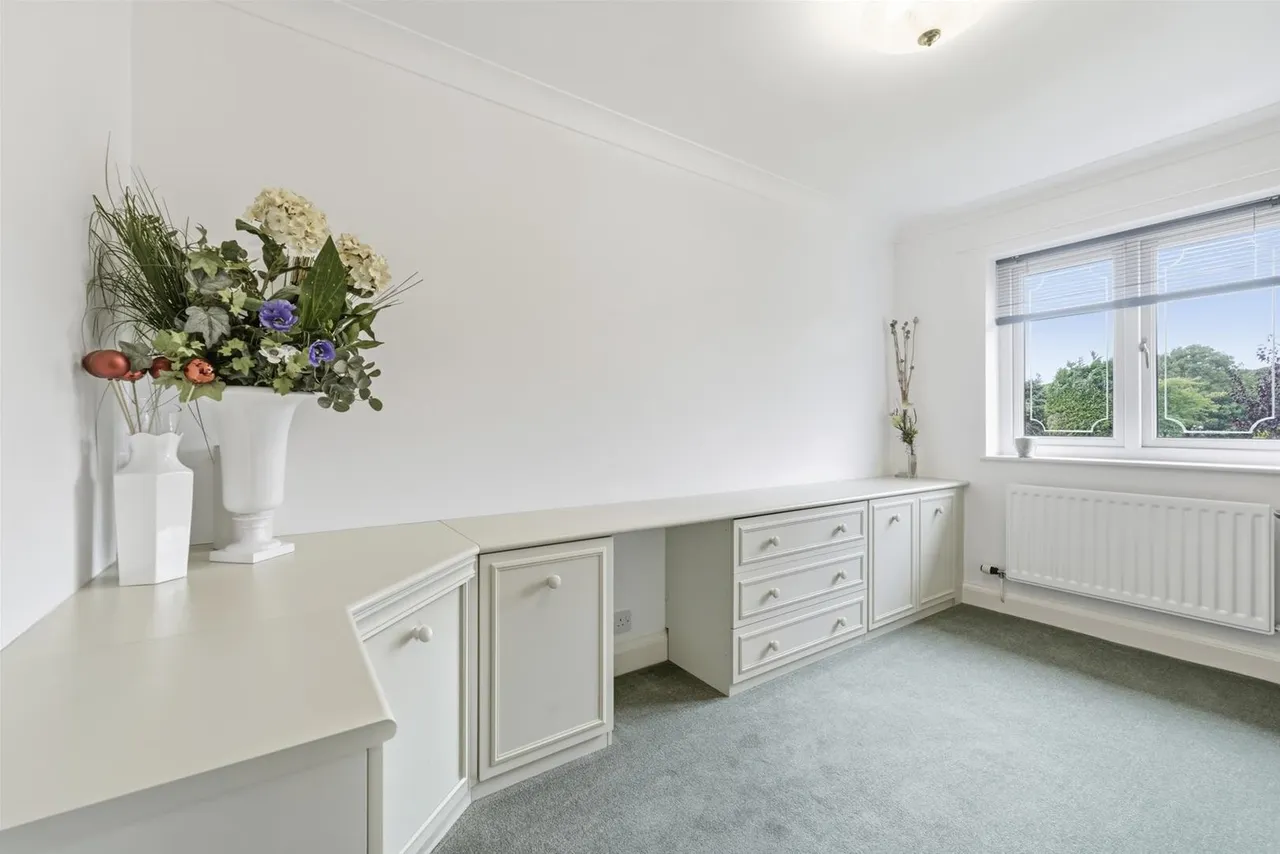Lindrick Close, Tytherington, photo 24