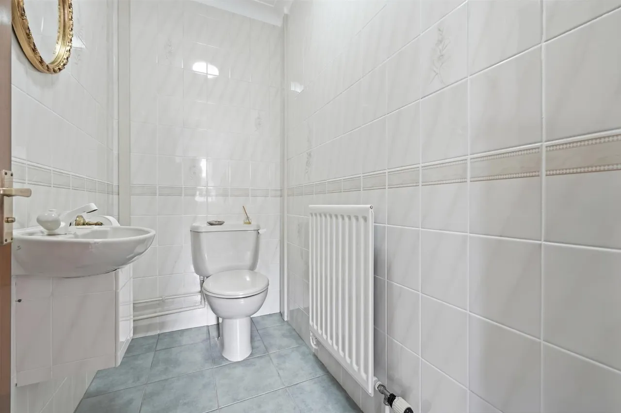 Lindrick Close, Tytherington, photo 13