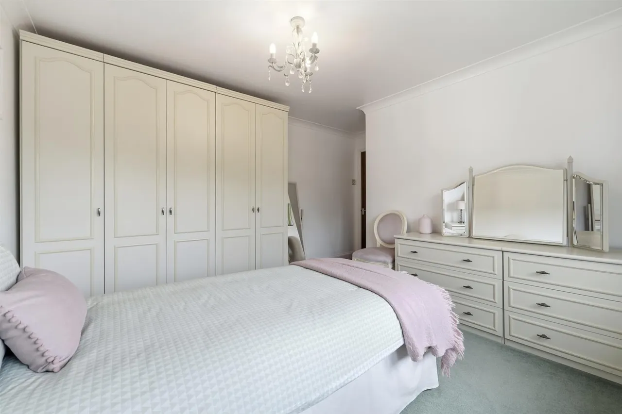 Lindrick Close, Tytherington, photo 23