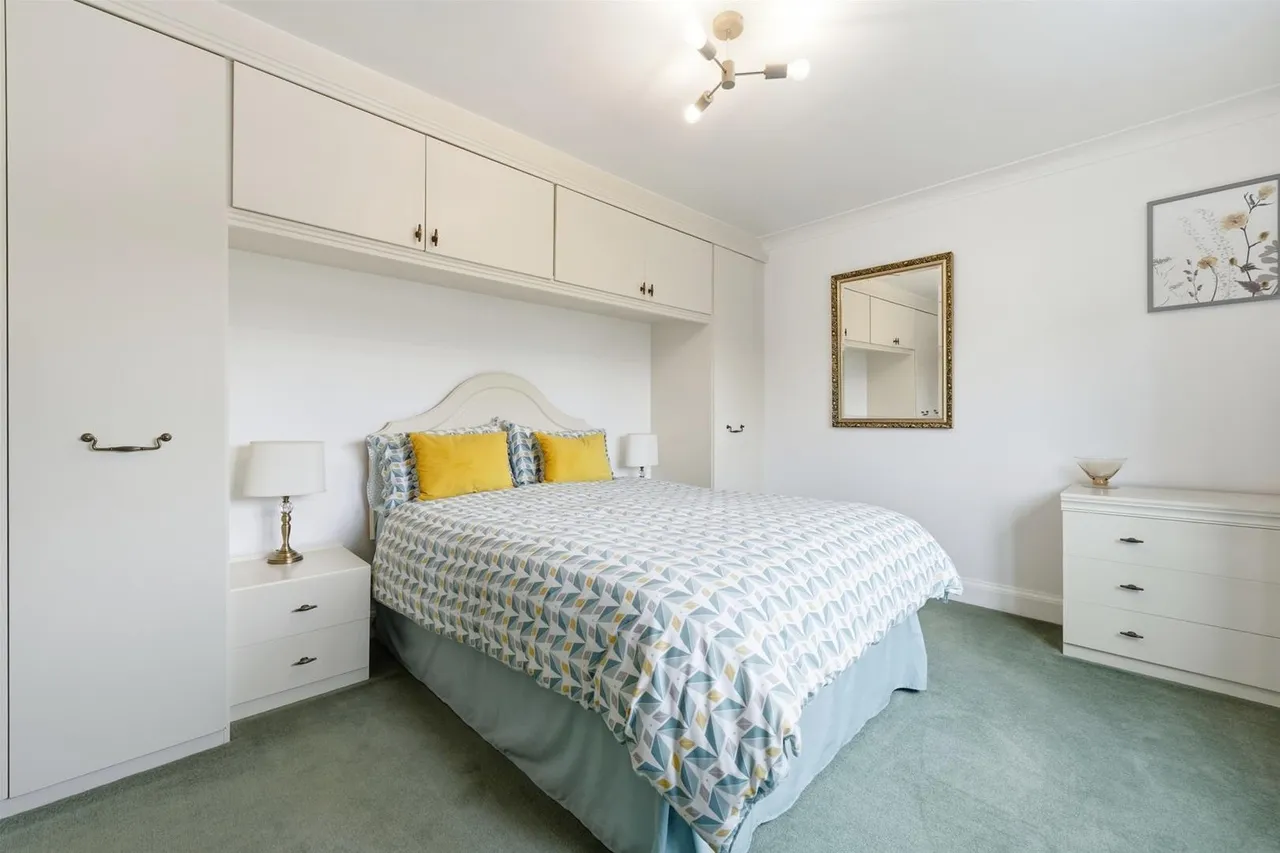 Lindrick Close, Tytherington, photo 21