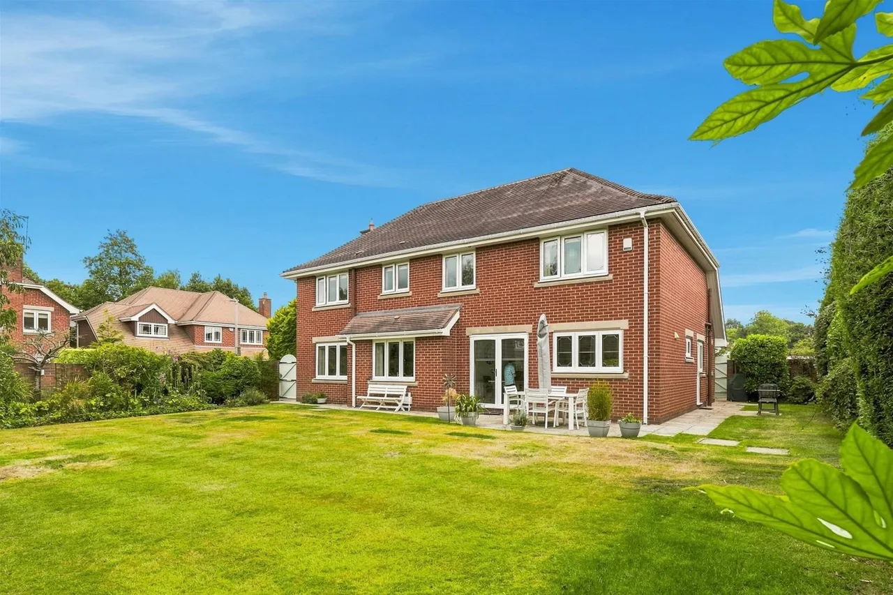 Lindrick Close, Tytherington, photo 5