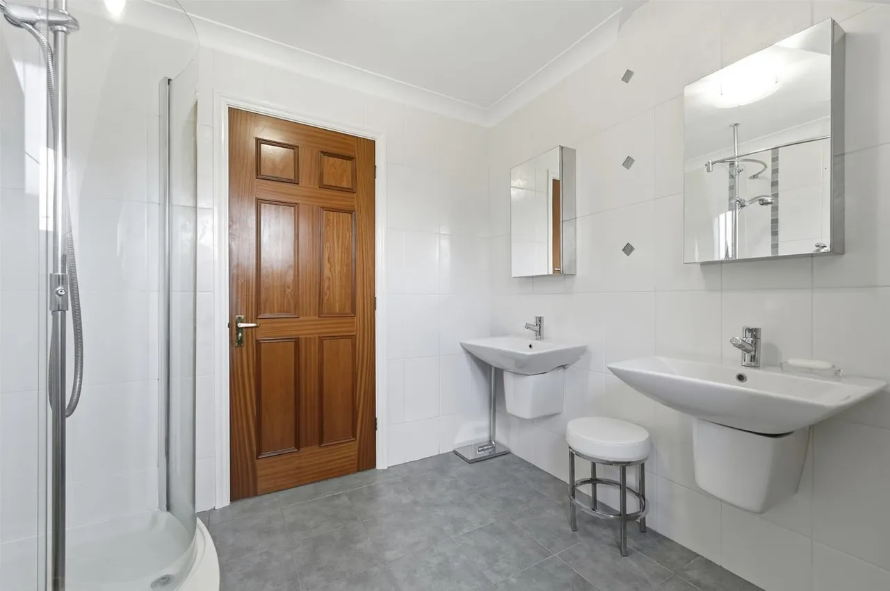 Lindrick Close, Tytherington, photo 19
