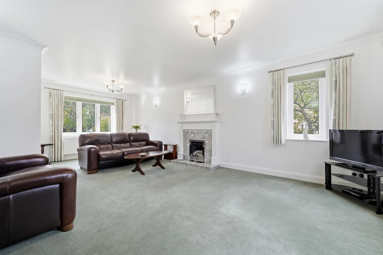 Lindrick Close, Tytherington, photo 2