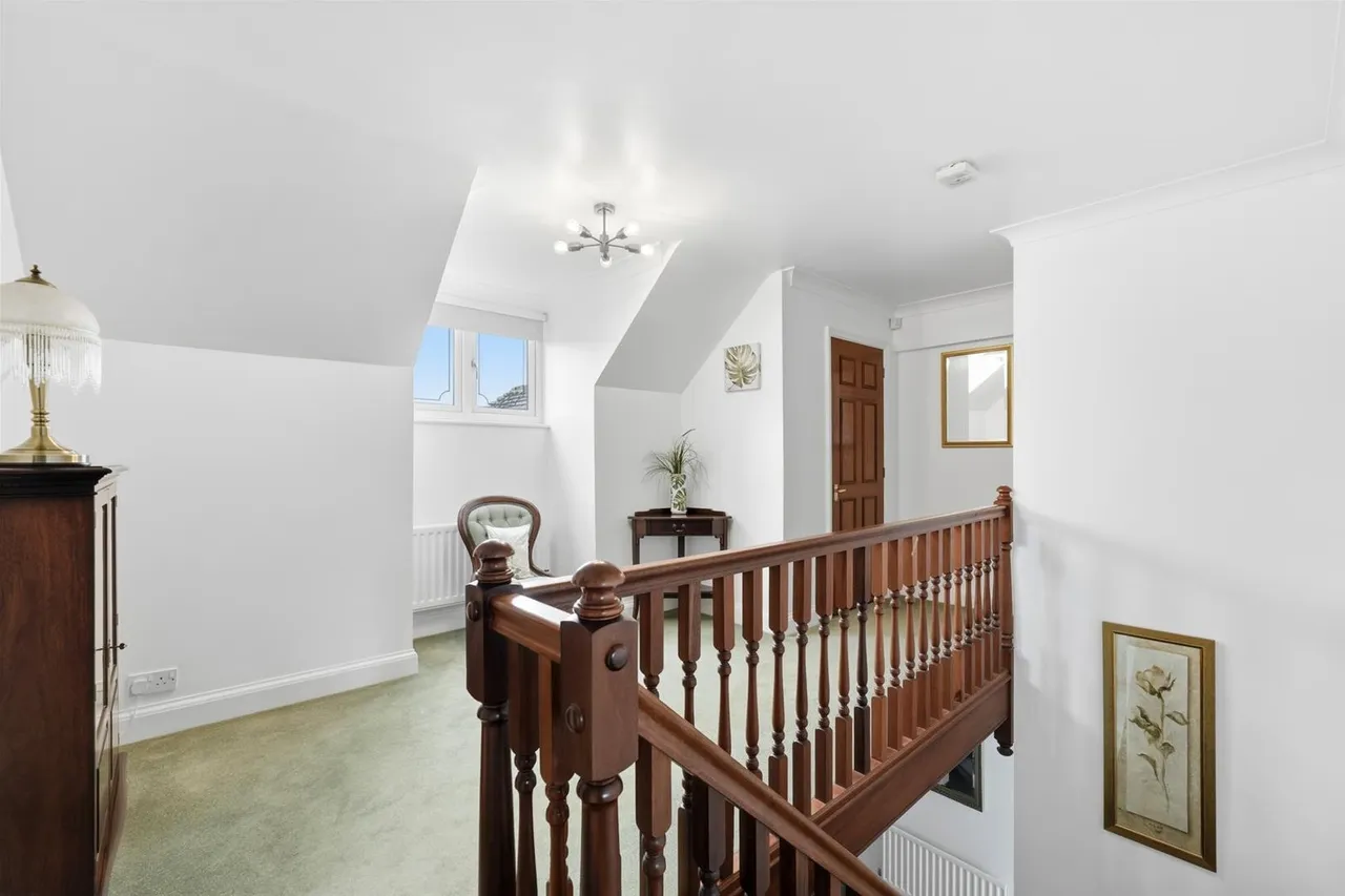 Lindrick Close, Tytherington, photo 16