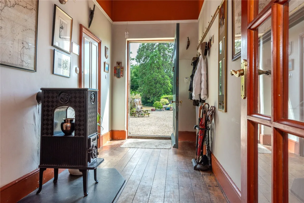 Ockley Road, Beare Green, RH5, photo 9
