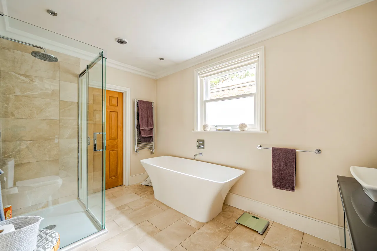 Burgh Heath Road, Epsom, KT17, photo 10