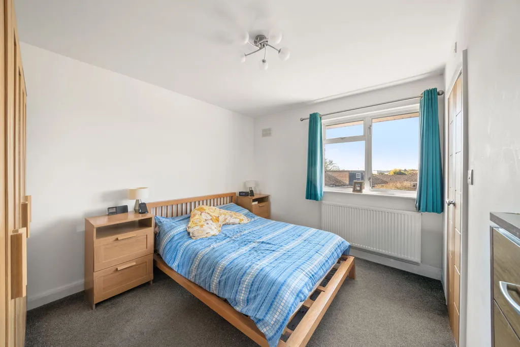 Lancaster Road, Northolt, UB5, photo 5