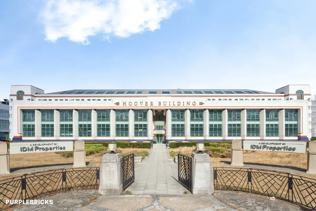 flat for sale, Western Avenue, Greenford, UB6