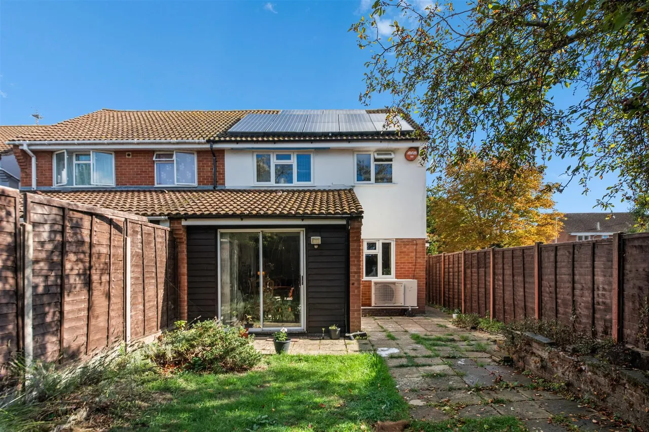 Brambles Farm Drive, Uxbridge, photo 13