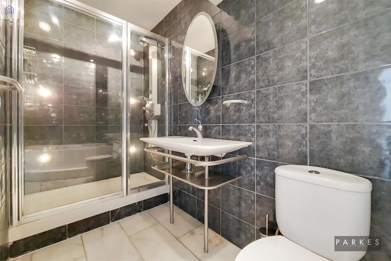 Peterborough Road, London, SW6 3EF, photo 6