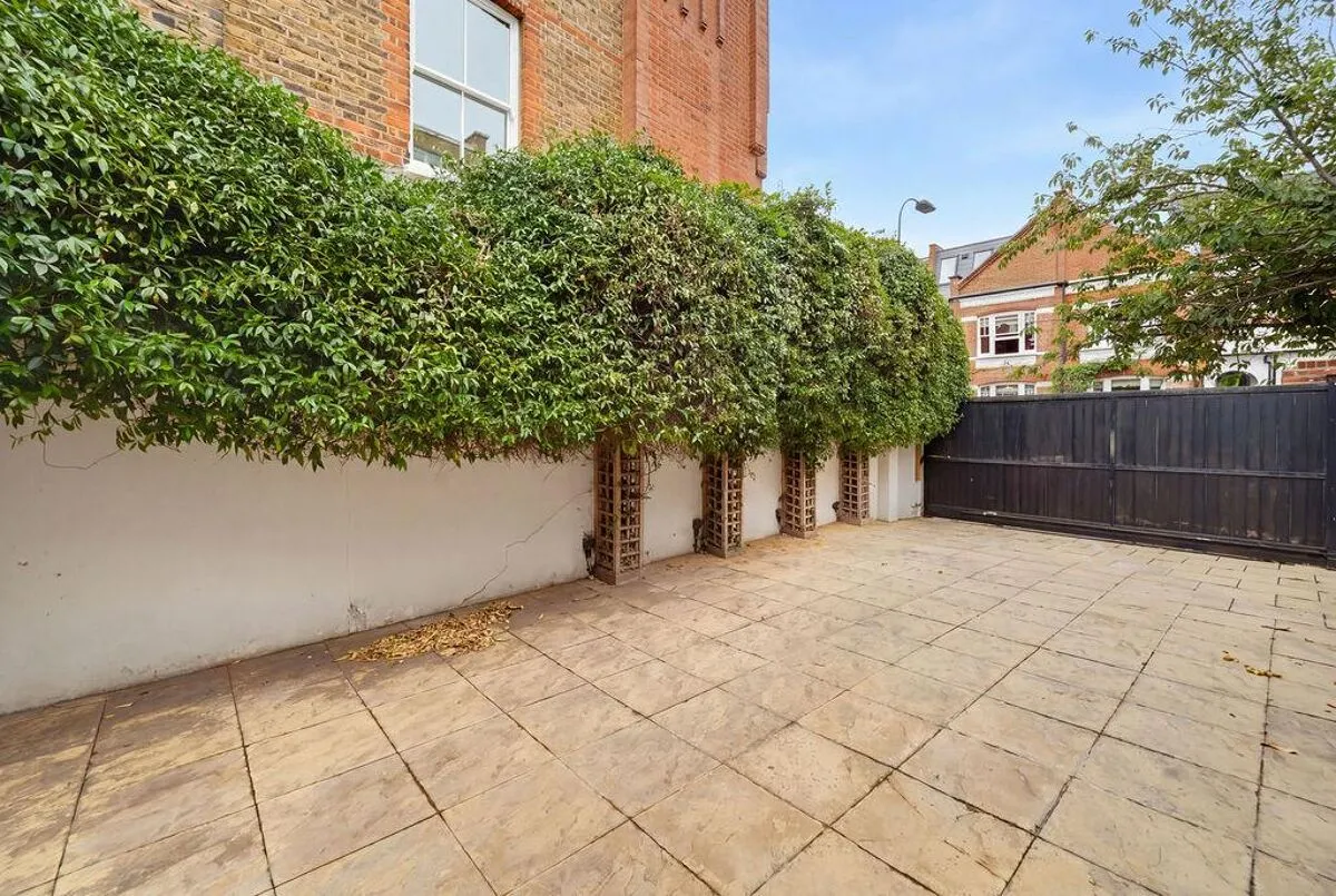 Stokenchurch Street, London, SW6, photo 2