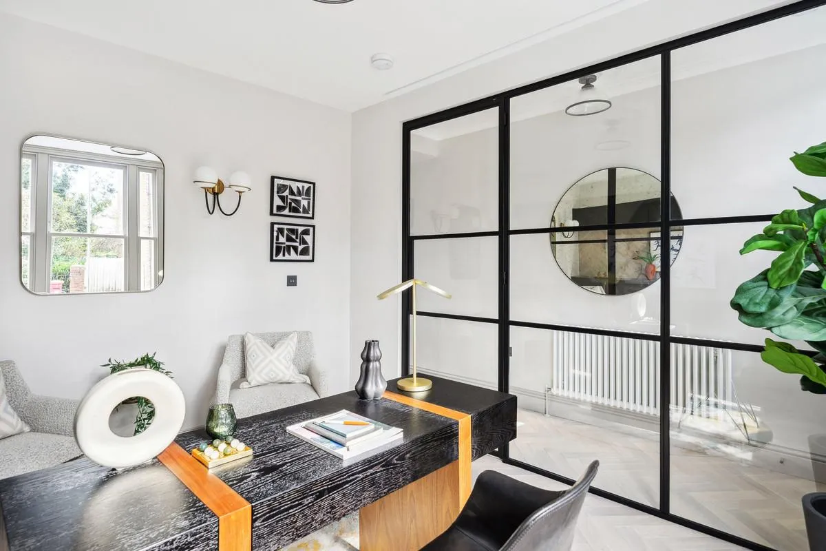 Mortlake High Street, East Sheen, SW14, photo 27