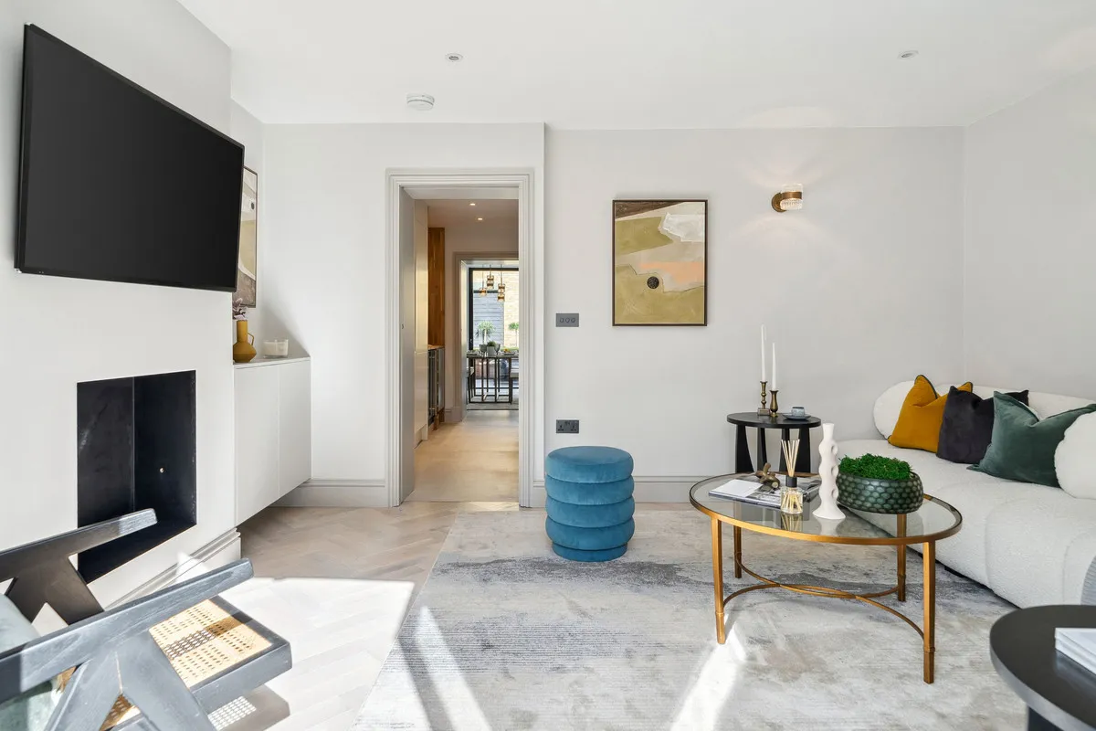 Mortlake High Street, East Sheen, SW14, photo 12