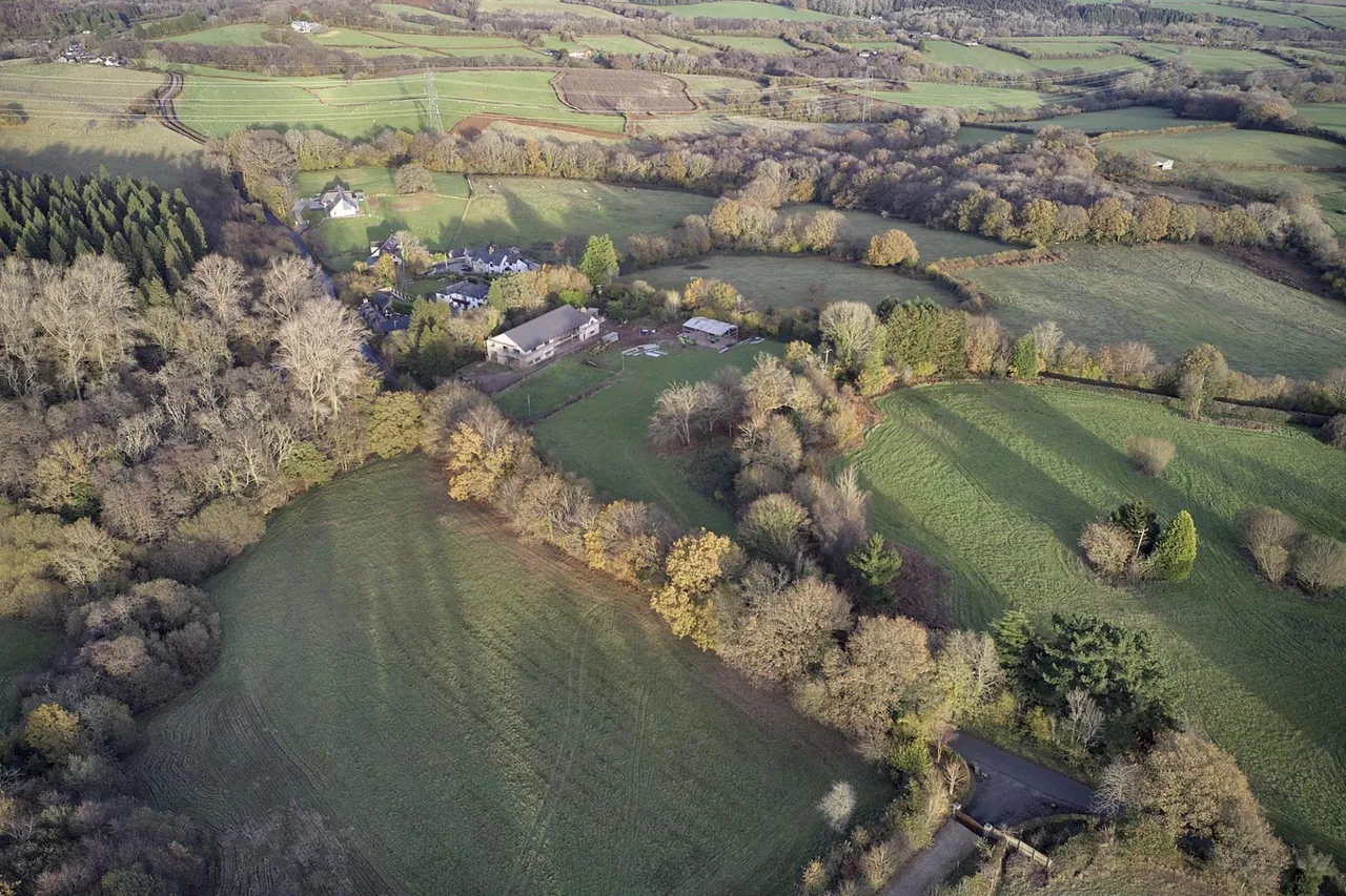 Rudry Road, Lisvane, CF14, photo 17