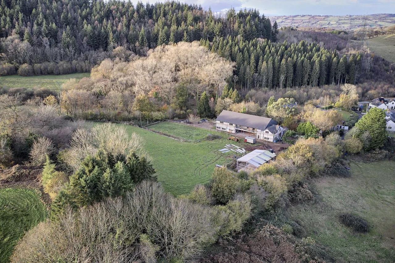 Rudry Road, Lisvane, CF14, photo 2