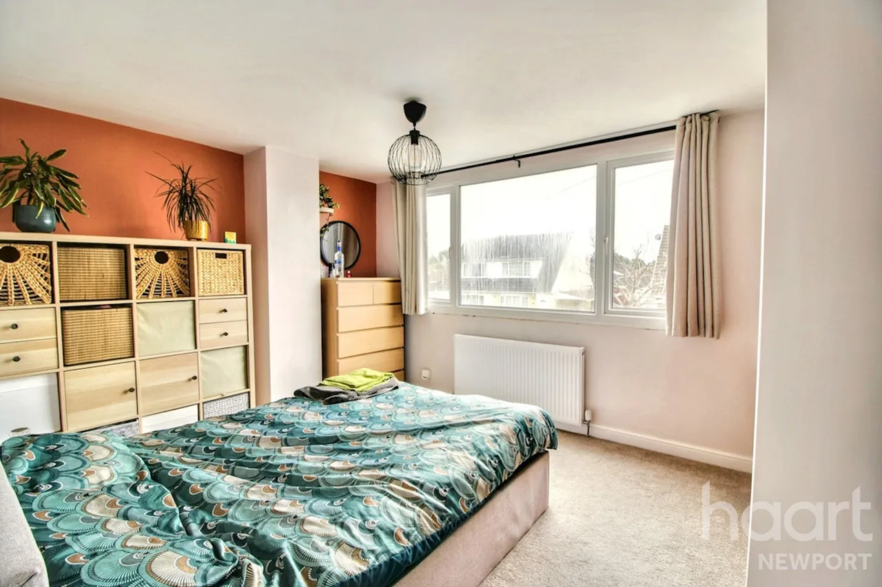 Newport, NP19, photo 16