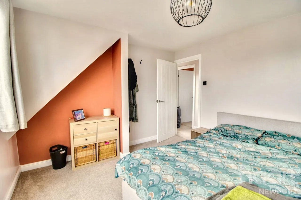 Newport, NP19, photo 18