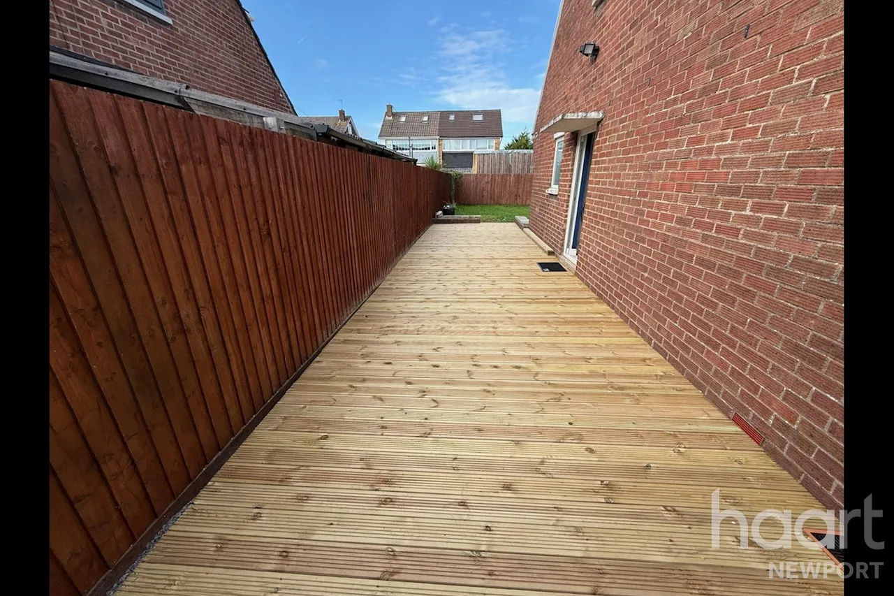 Newport, NP19, photo 12