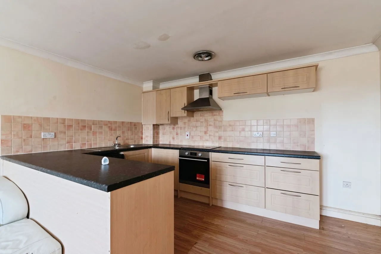 Argent Court, Argent Street, Grays, Essex, RM17, photo 3