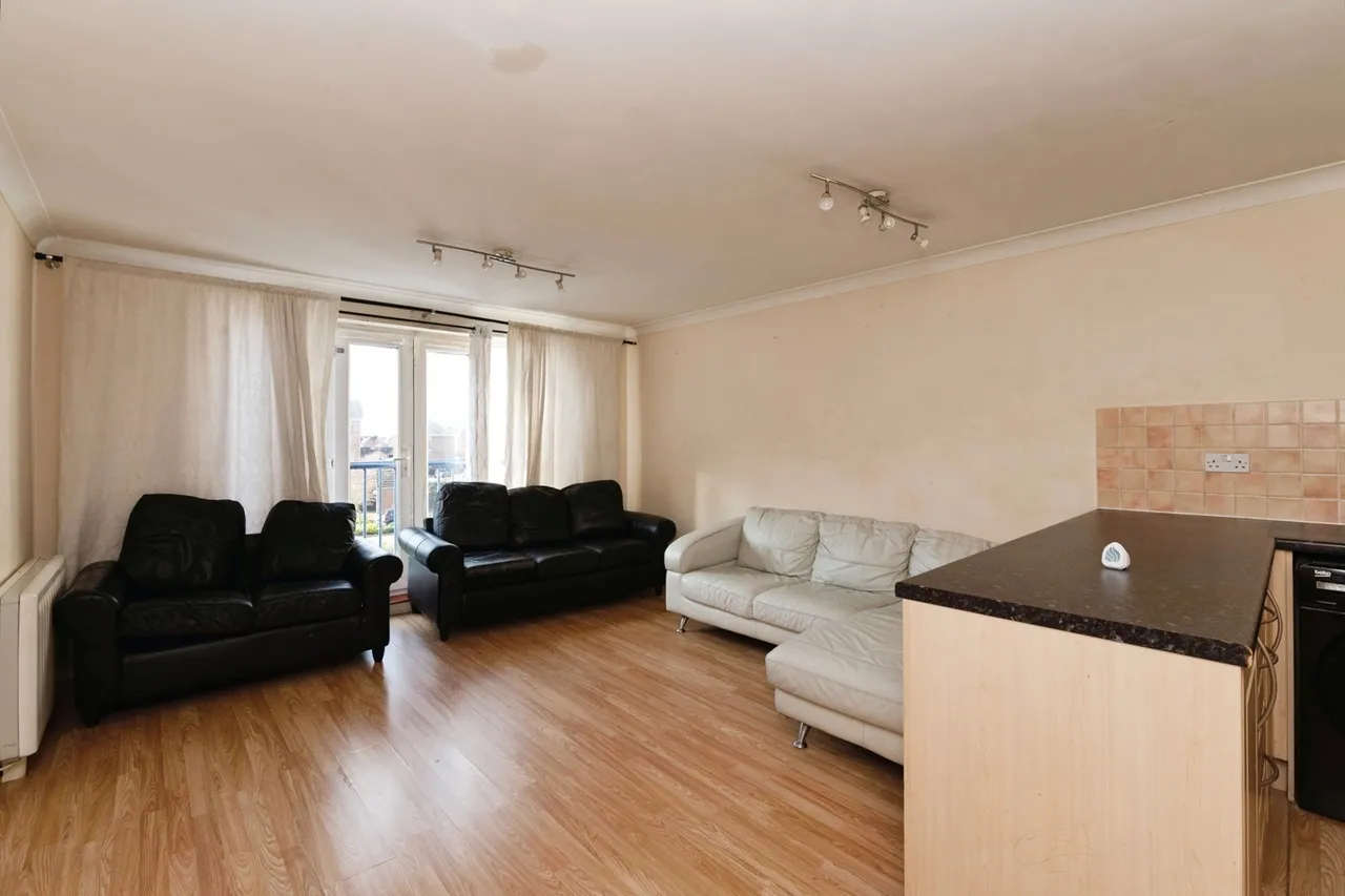 Argent Court, Argent Street, Grays, Essex, RM17, photo 6